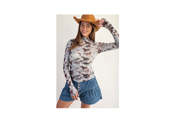 GALLOPING HORSE PRINT MESH LS TOP