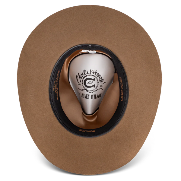 LAINEY WILSON C1H ROAD RUNNER FELT Hat