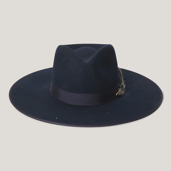 BLACK NIGHT SKY WOOL HAT